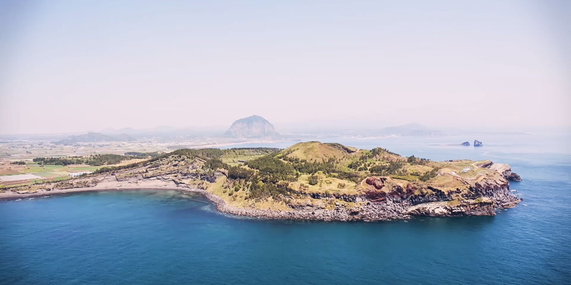 Jeju coastline, the origin of BK bio's raw material.